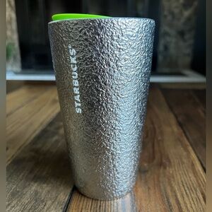 STARBUCKS • 2023 Holiday silver metallic foil hammered texture tumbler travel